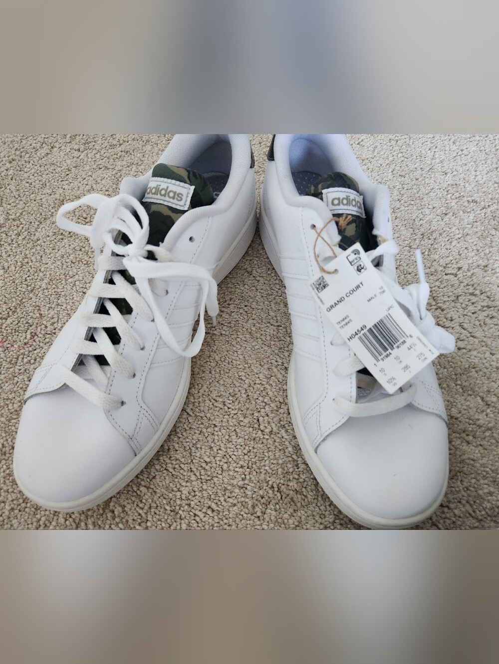 Mens Adidas Grand Court sz 10.5